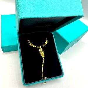 Elsa Peretti Scorpion Pendant 18K yellow gold